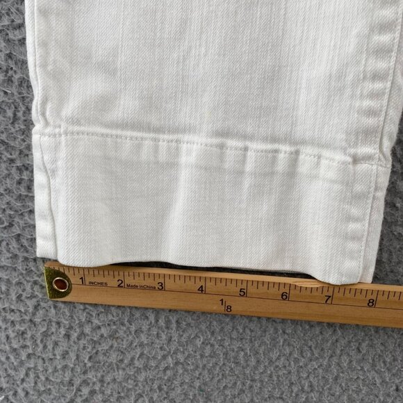 Chicos Jeans Womens 1 US 8 White Platinum Denim Garnet Crop Stretch Denim Casual - Picture 11 of 12